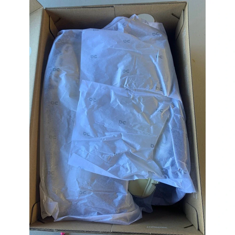 On Cloud 6 Waterproof Women's Running Shoes Pale Yellow‎ Size 9.5 W New